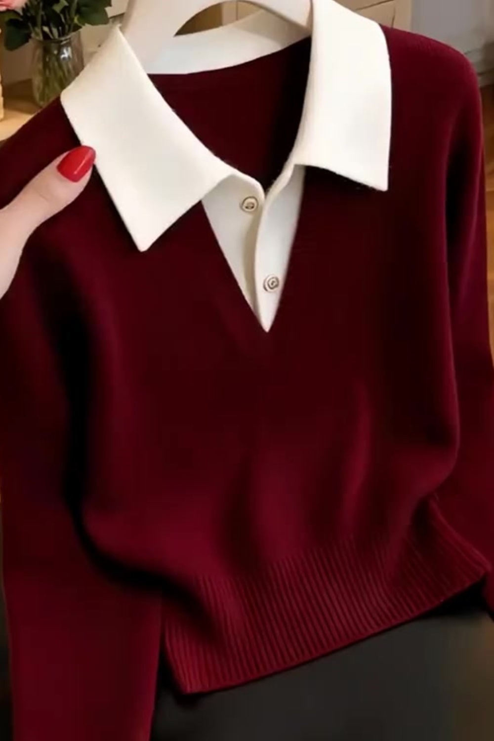 V-neck pullover red mixed colors sweater for women