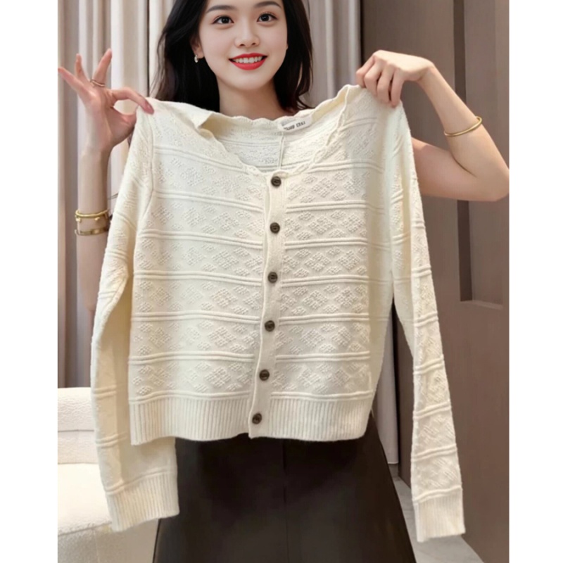 Round neck fashion sweater Western style coat for women