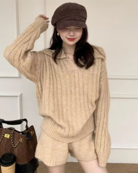 Fashion simple sweater lazy shorts a set for women
