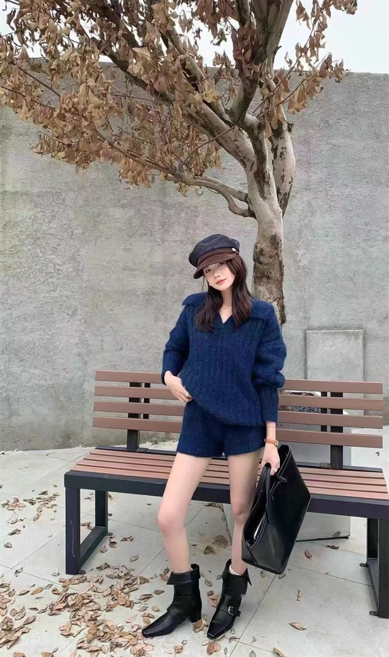 Fashion simple sweater lazy shorts a set for women