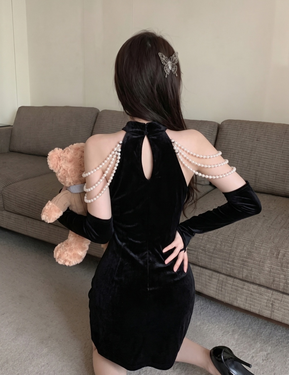 Sexy velvet split cheongsam pearl decoration pendant dress