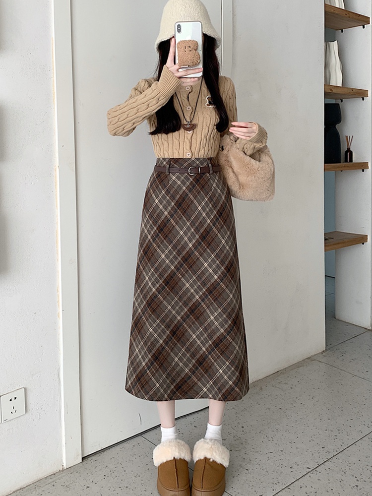 Autumn and winter plaid skirt lined long skirt for women