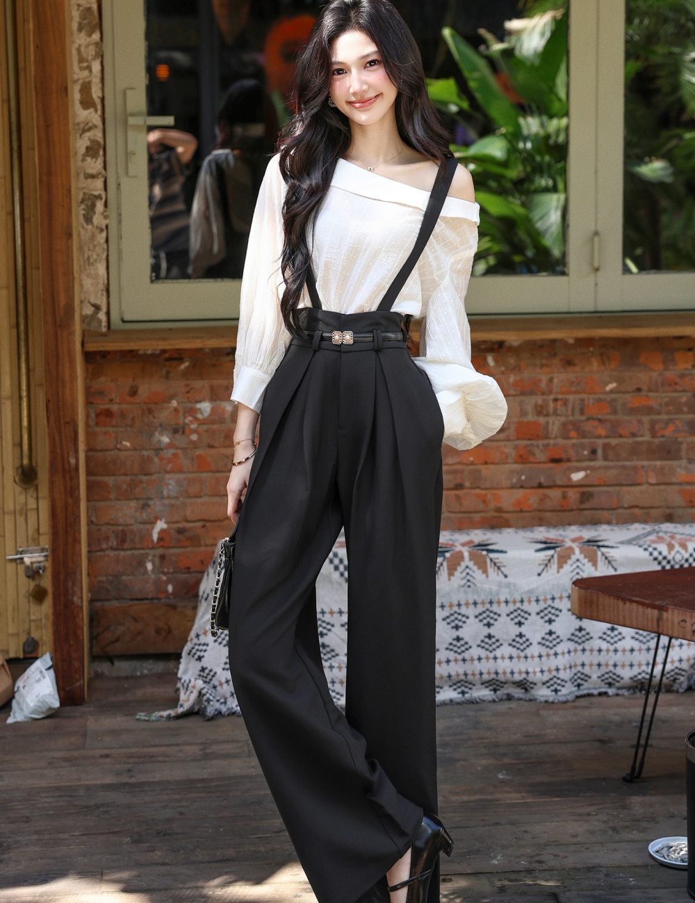 Sloping shoulder bib pants shirt 2pcs set