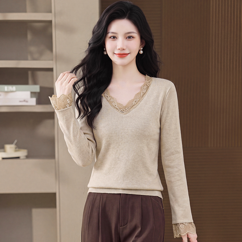 Hollow sweater plus velvet bottoming shirt for women