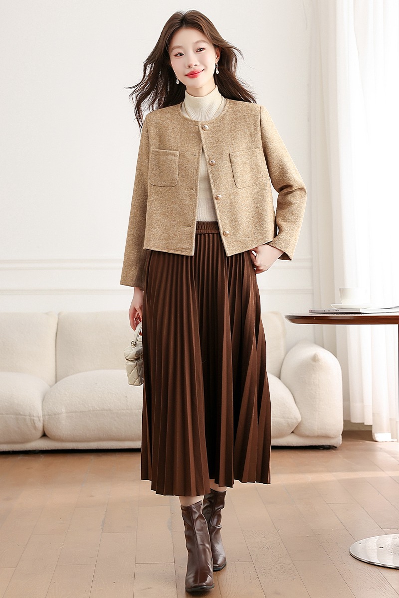 Chanelstyle autumn jacket fashionable thick tops for women