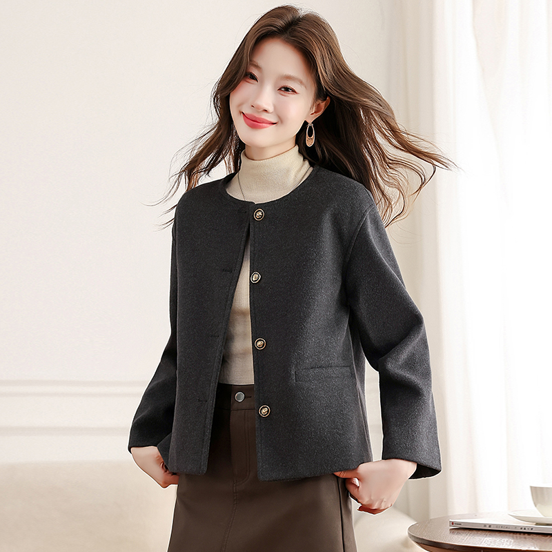 Small fellow woolen coat chanelstyle overcoat for women