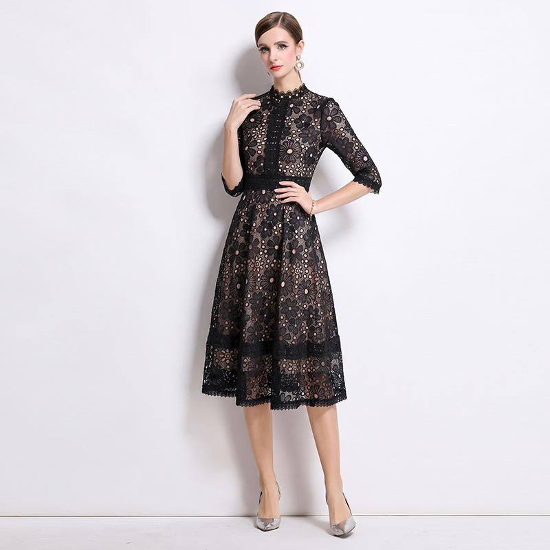 Long short sleeve lace hollow slim dress