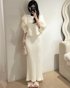 Package hip sweater short skirt a set for women