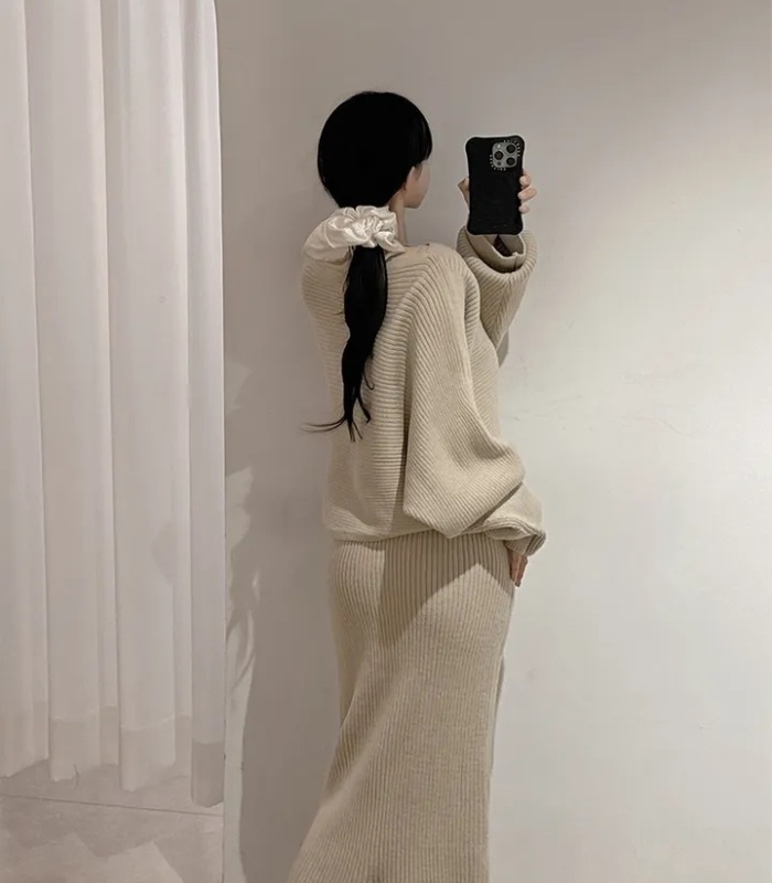 Package hip sweater short skirt a set for women
