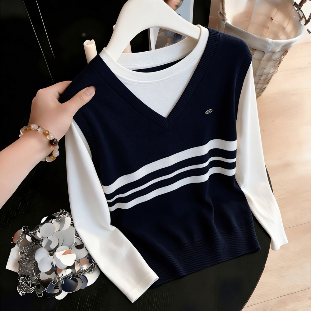 Pseudo-two bottoming shirt sweater for women