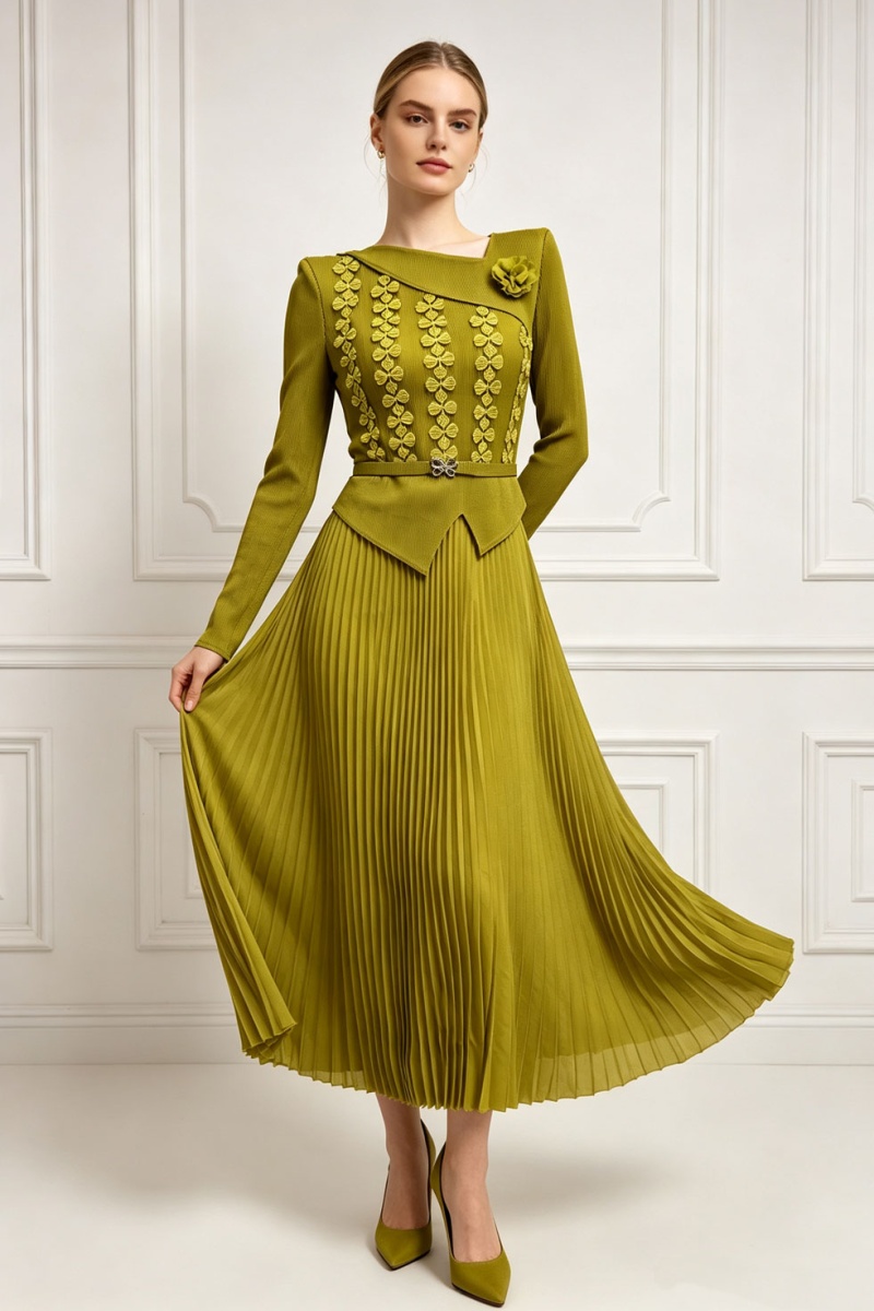 Fashion large yard long dress lace dress for women