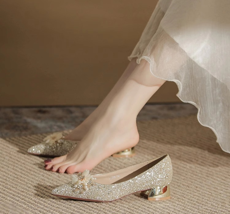 Thick wedding dress pointed wedding shoes for women