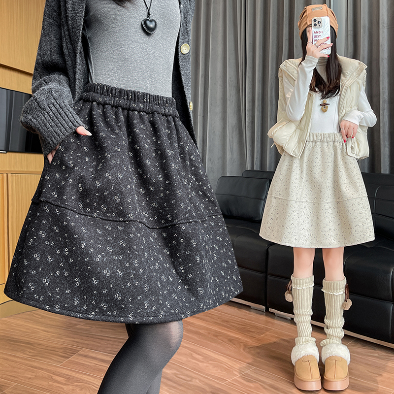 Floral A-line skirt autumn and winter woolen puff skirt