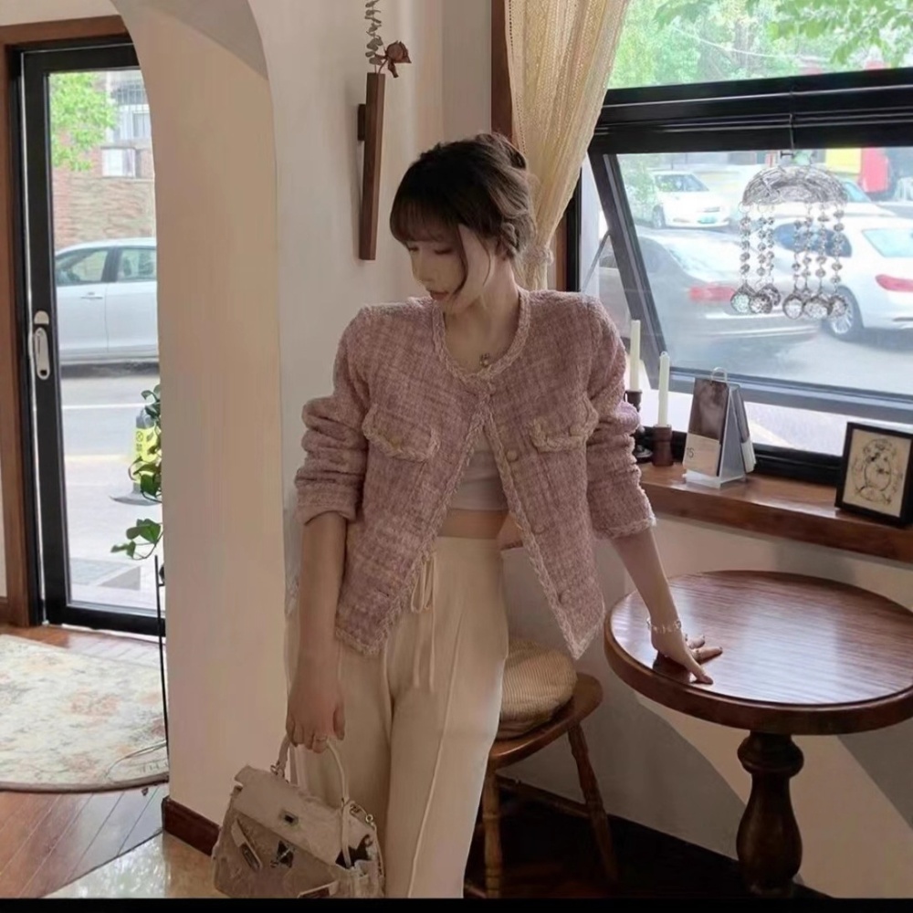 Round neck autumn and winter short slim coat for women
