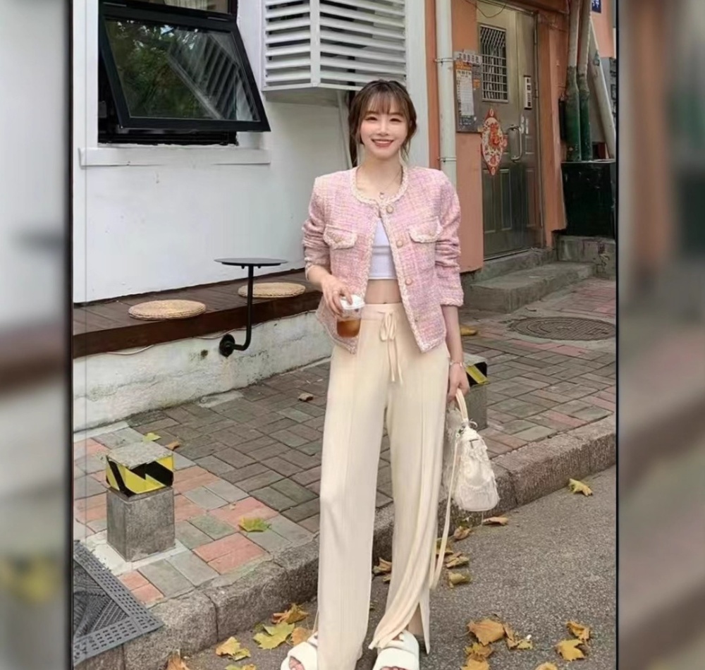 Round neck autumn and winter short slim coat for women