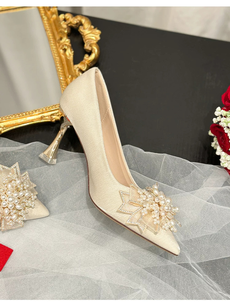Rhinestone wedding shoes wedding dress for women