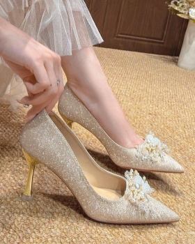 Crystal shoes wear high-heeled shoes for women