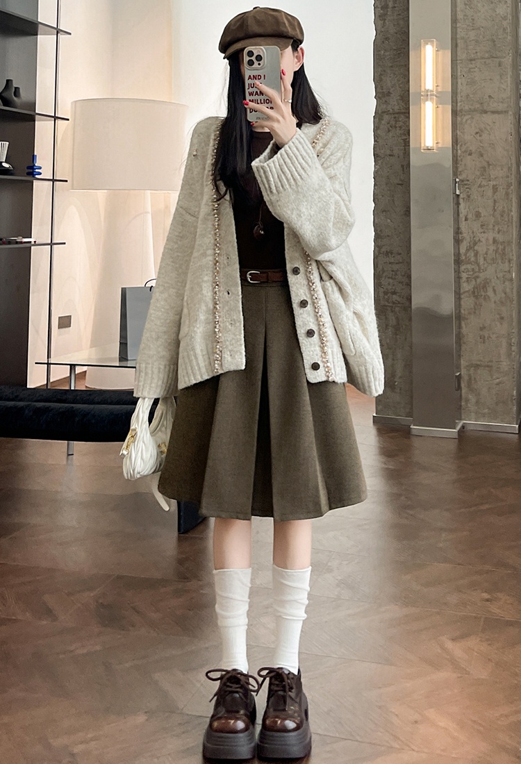 Woolen short skirt Casual skirt for women