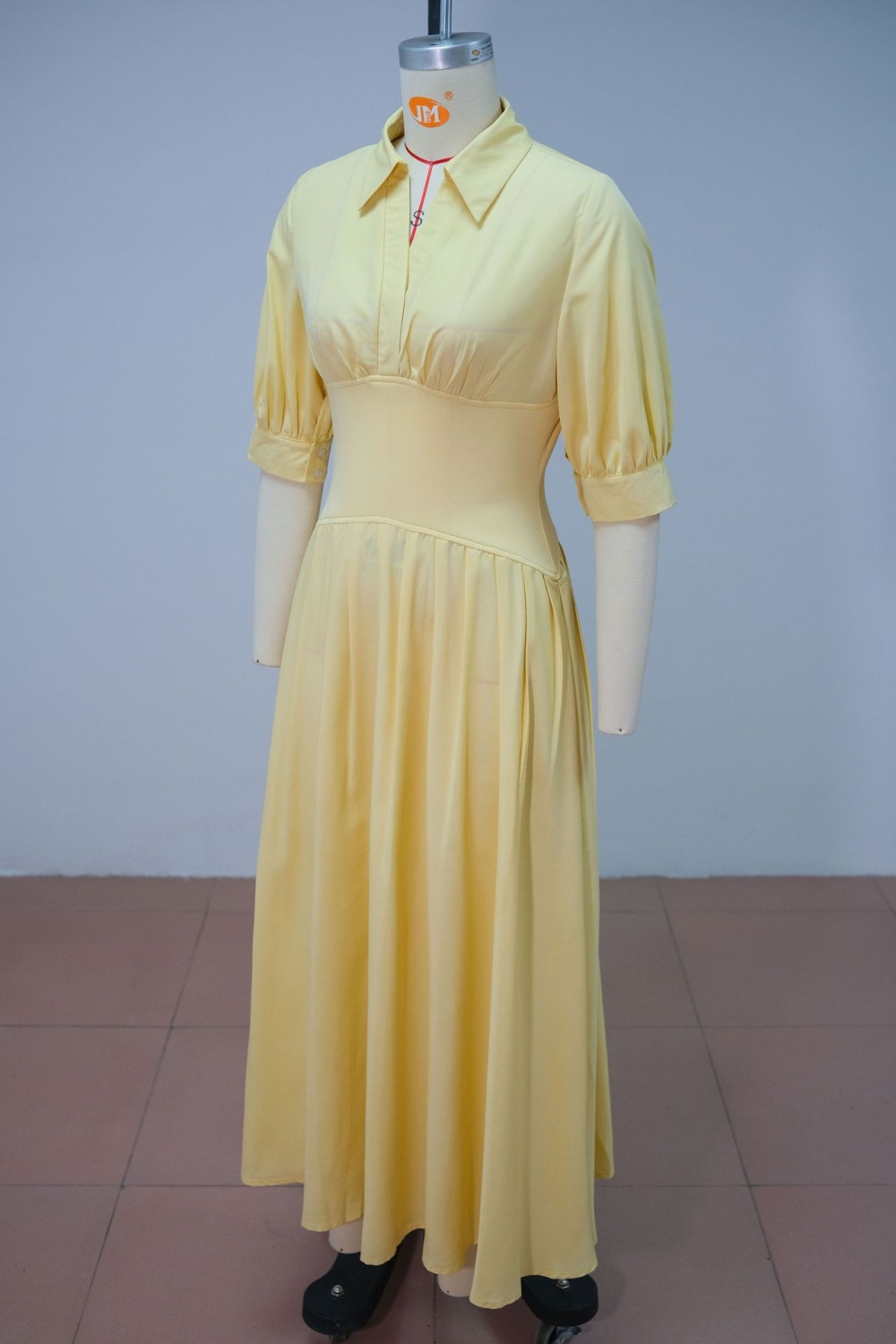 European style fashion lantern sleeve pure V-neck dress
