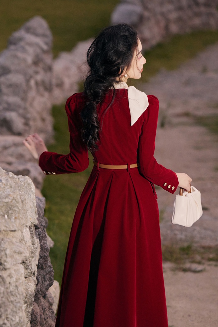 France style red velvet annual meeting dress