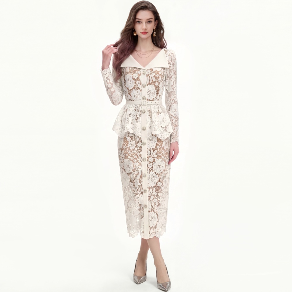 Long sleeve with belt lace niche pinched waist dress