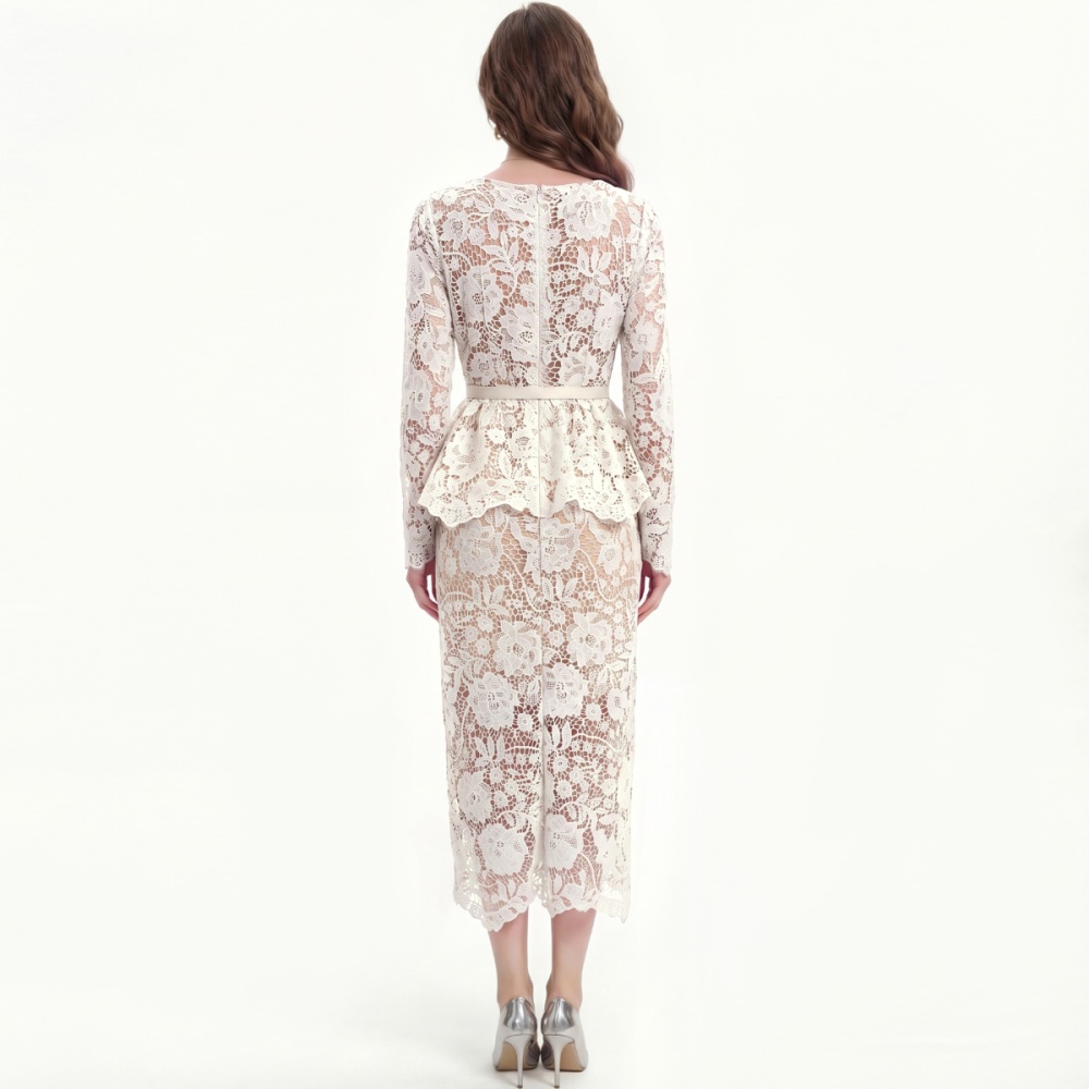 Long sleeve with belt lace niche pinched waist dress