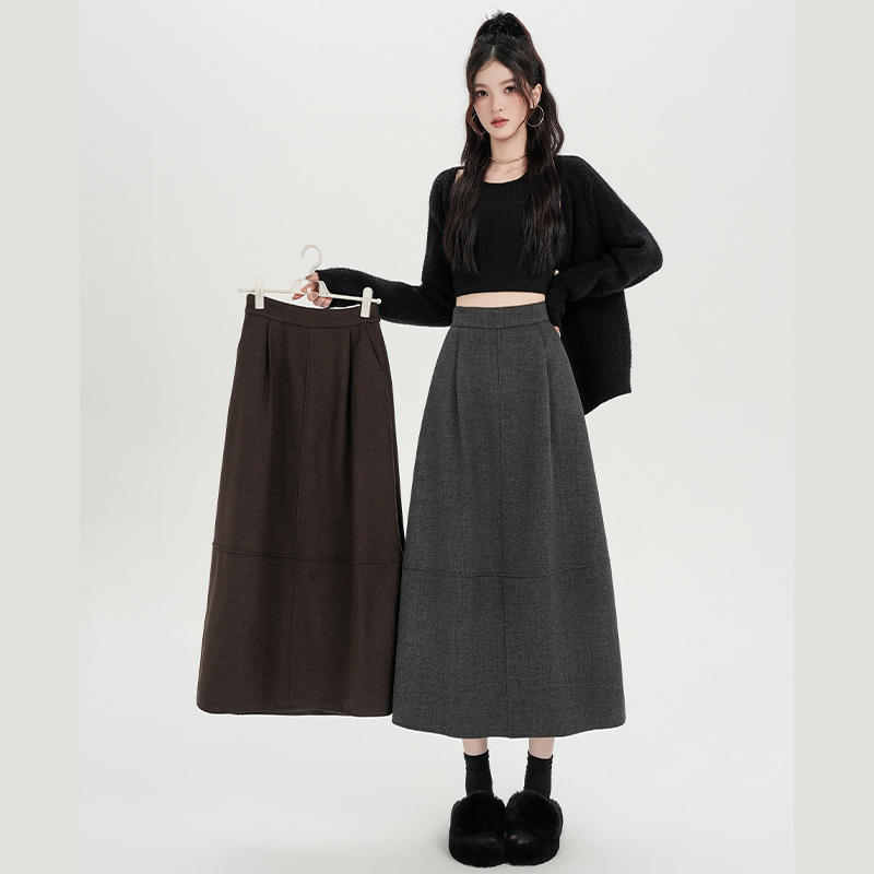Hepburn style A-line autumn and winter skirt for women