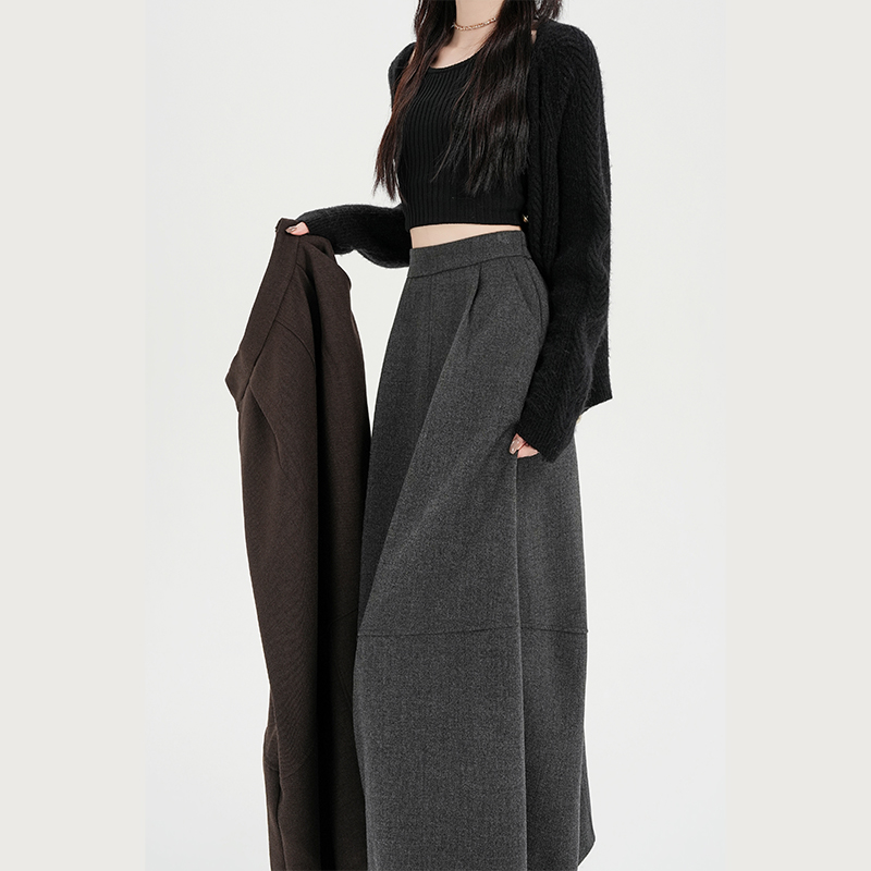 Hepburn style A-line autumn and winter skirt for women
