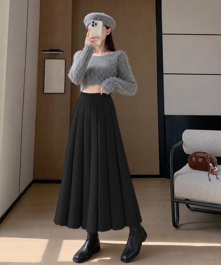 Pleated A-line skirt autumn and winter long dress