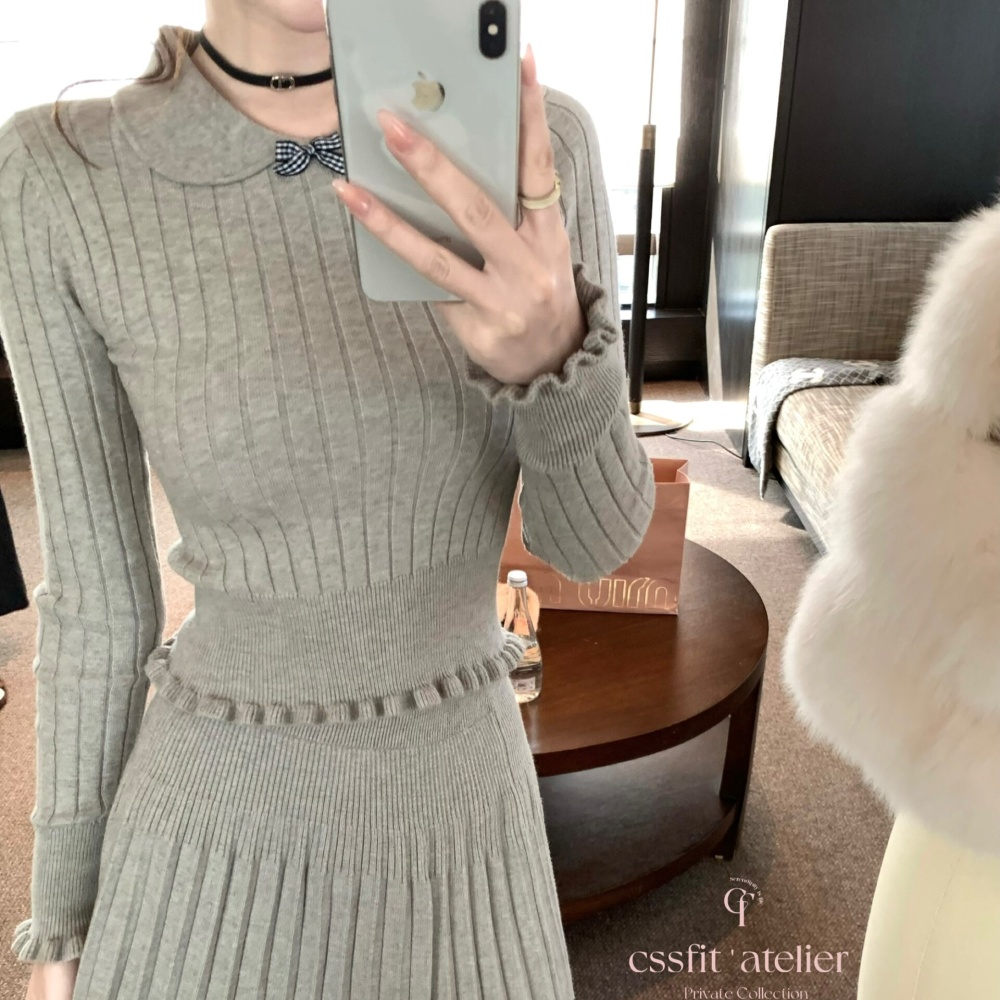 Knitted bow short skirt pleated gray tops a set