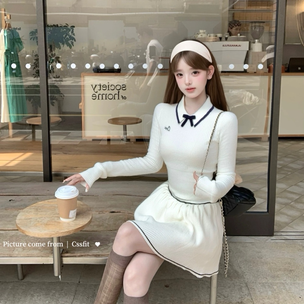 Accent knitted tops bow mixed colors short skirt a set