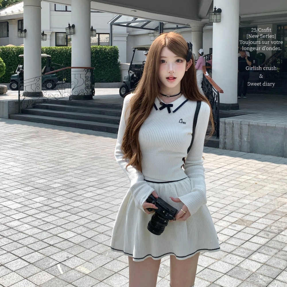 Accent knitted tops bow mixed colors short skirt a set
