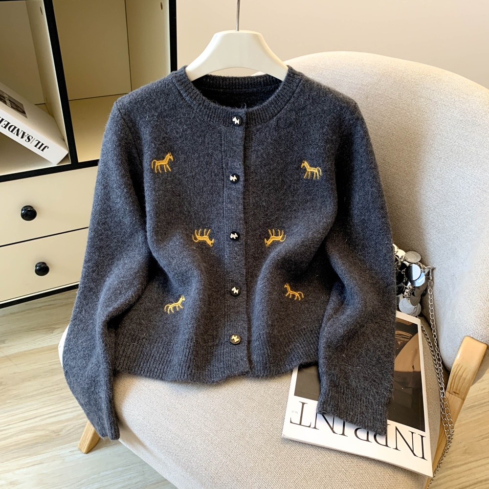 Autumn knitted slim sweater pony embroidery cardigan