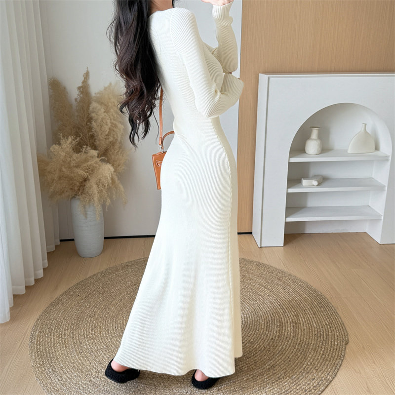 Knitted dress autumn and winter long dress a set for women
