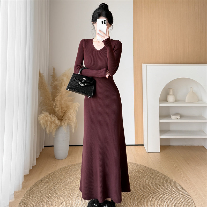 Knitted dress autumn and winter long dress a set for women